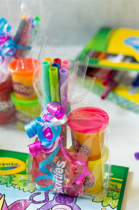 practical party favors for kids.